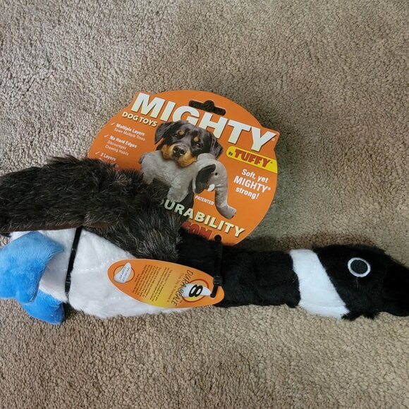 Mighty Duck Tuffy Dog Toy Grade 8 New! - Picture 2 of 4
